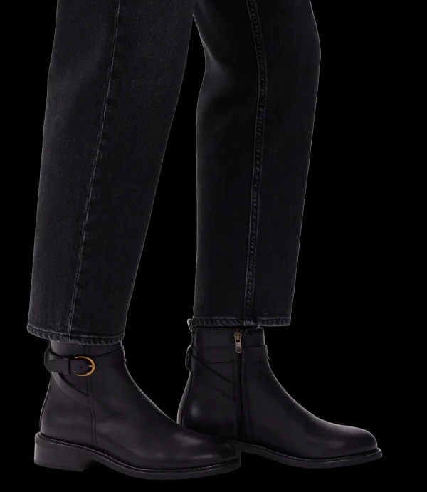 Women R.M. Williams Chelsea Boots | Dress Boots | Halle Buckle boot